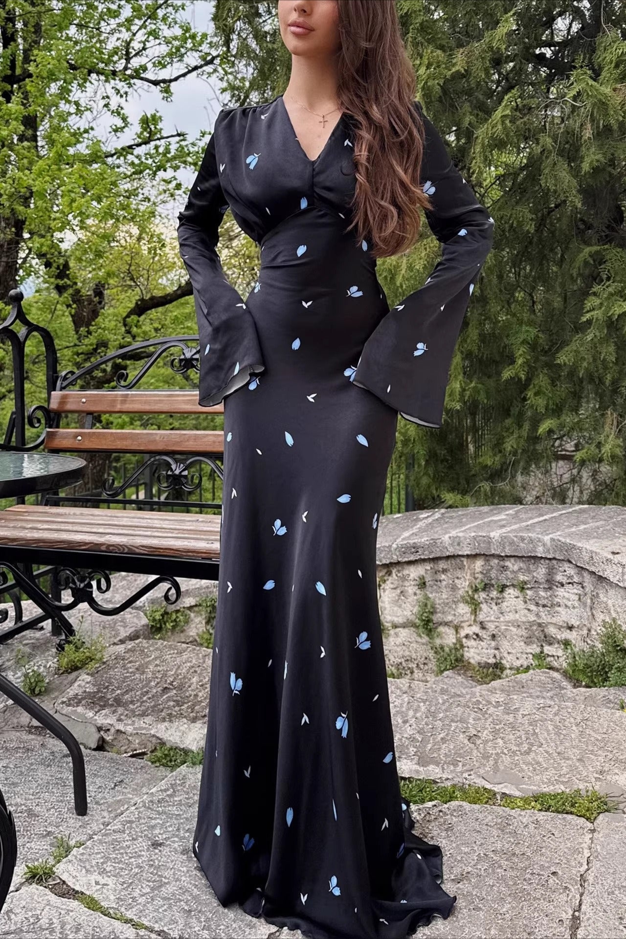 Chic V Neck Flare Sleeve Maxi Floral Dress