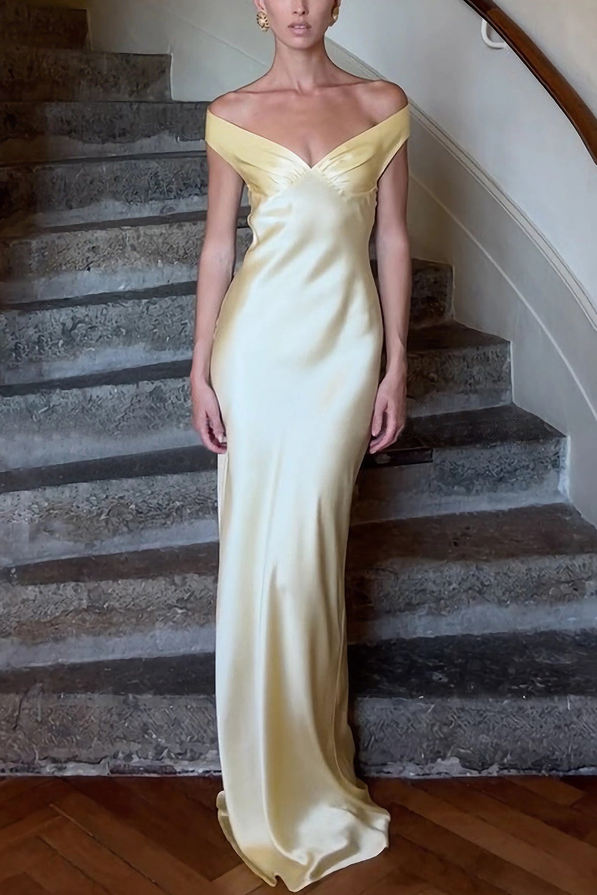 Off Shoulder Strapless Backless Maxi Glamorous Prom Dress