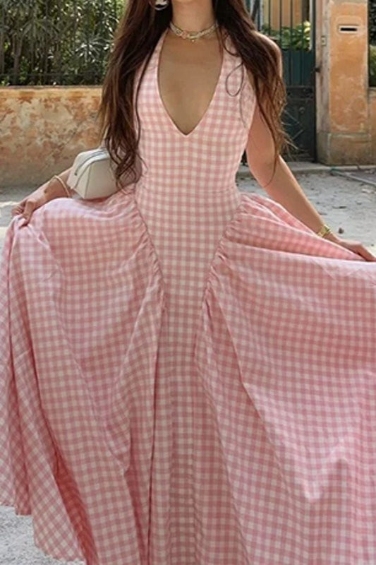 Graceful WaistPleated Maxi Dress