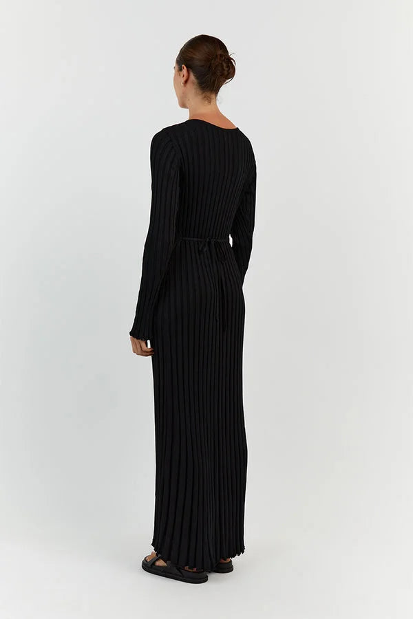 Minimalist Verónica Midi Dress with V Neck and Knitted Sleeves Elevated Occasion Wear