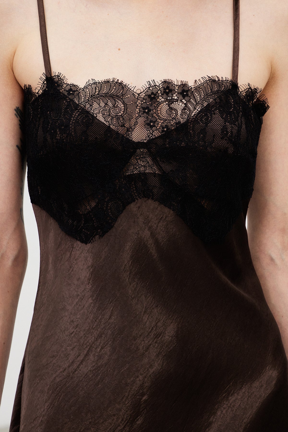Spaghetti Bess Lace Midi Dress