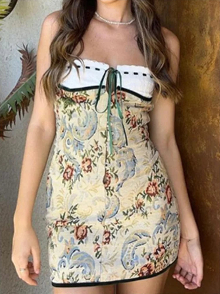 Aesthetic 90s Strapless Tube Mini Dresses