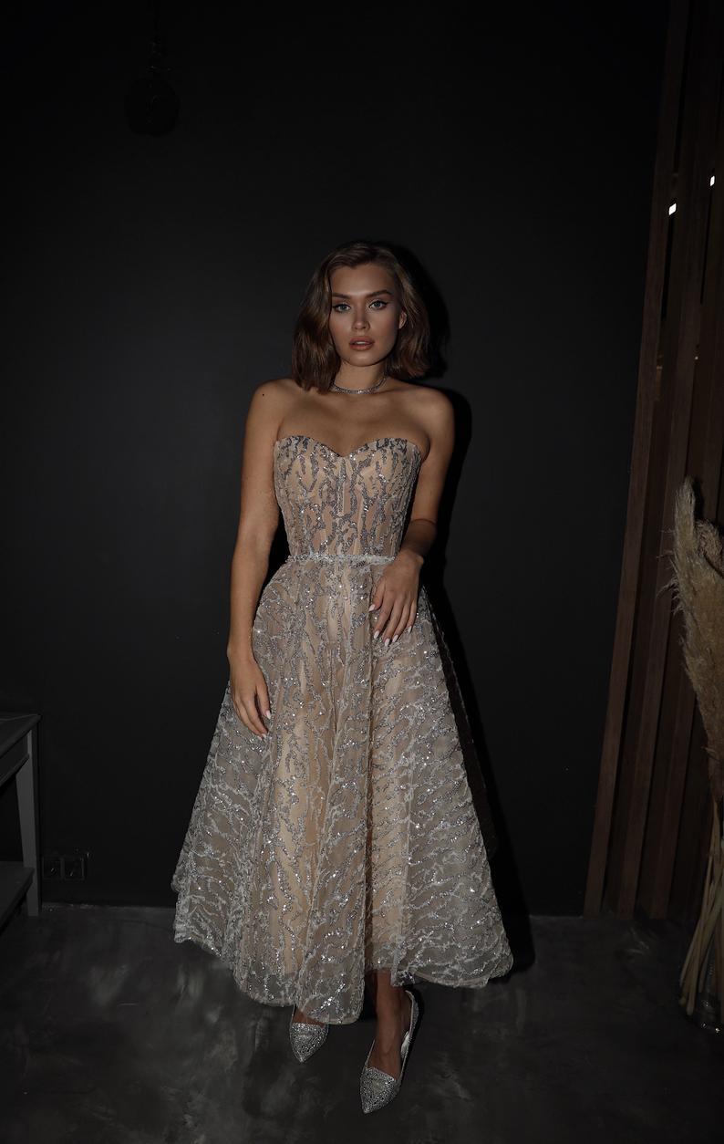 Kissnovaa - Slim Off Shoulder Sexy Party Tube Top Sequins Celebrity Dresses