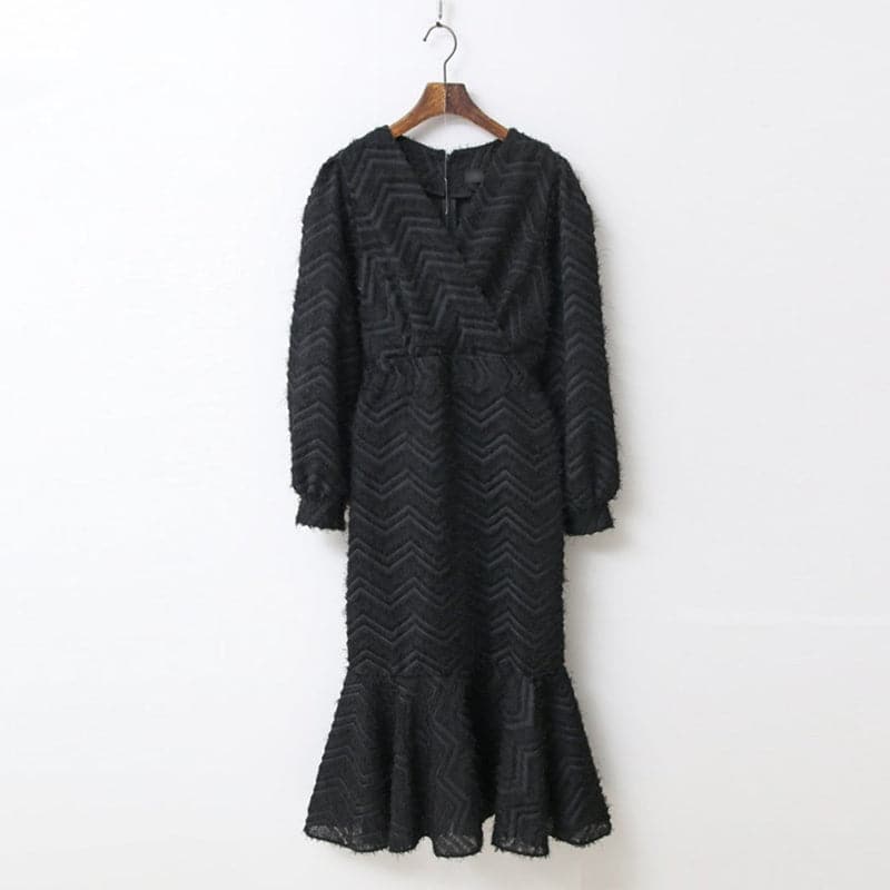 Graceful Chic V Neck Long Sleeve Mermaid Dress