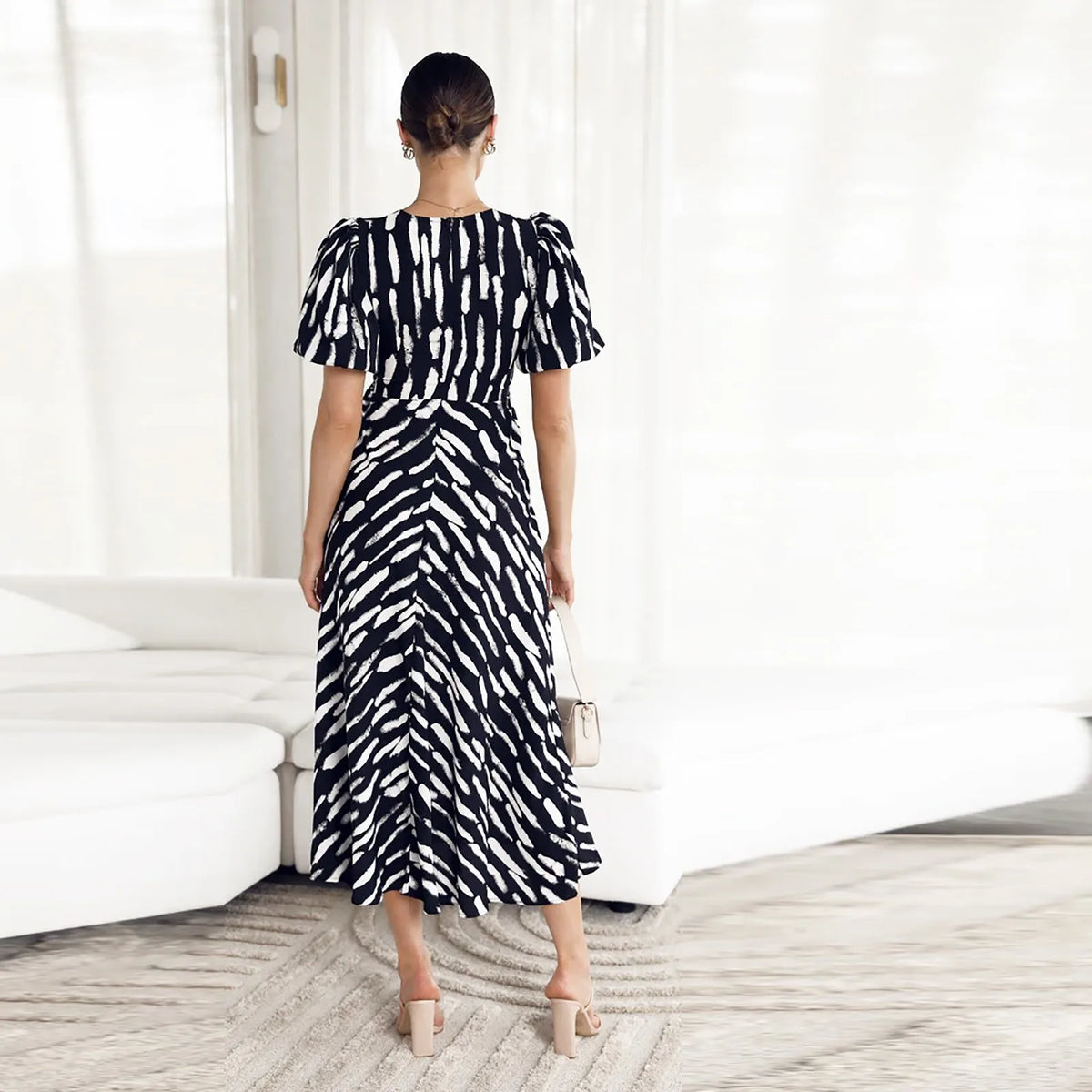 Refined Boho Stripe Print VNeck Puff Sleeve Midi Dress