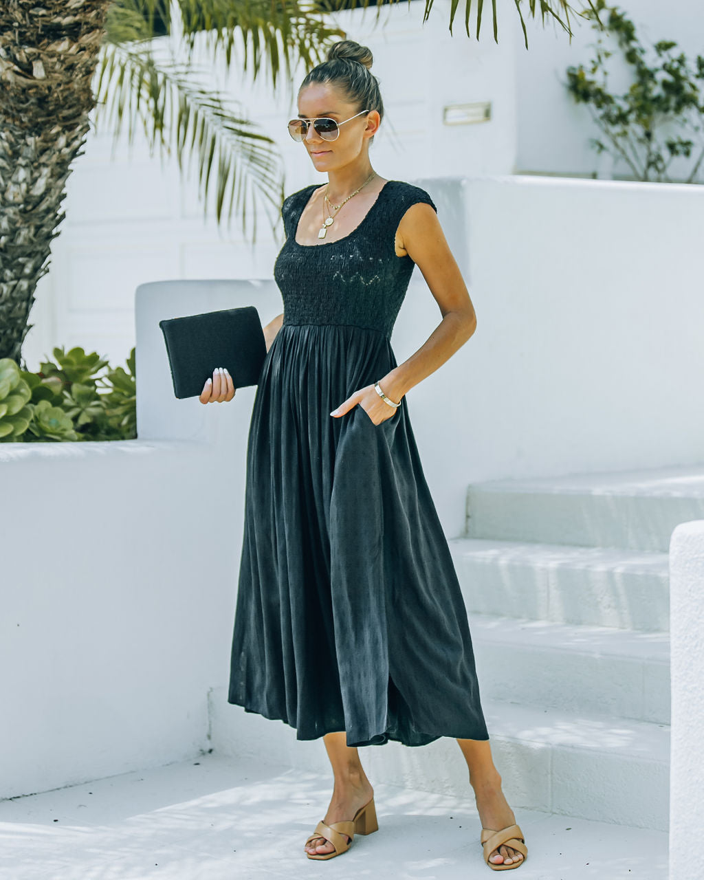 Pocketed Naite Smocked Midi Dress Black