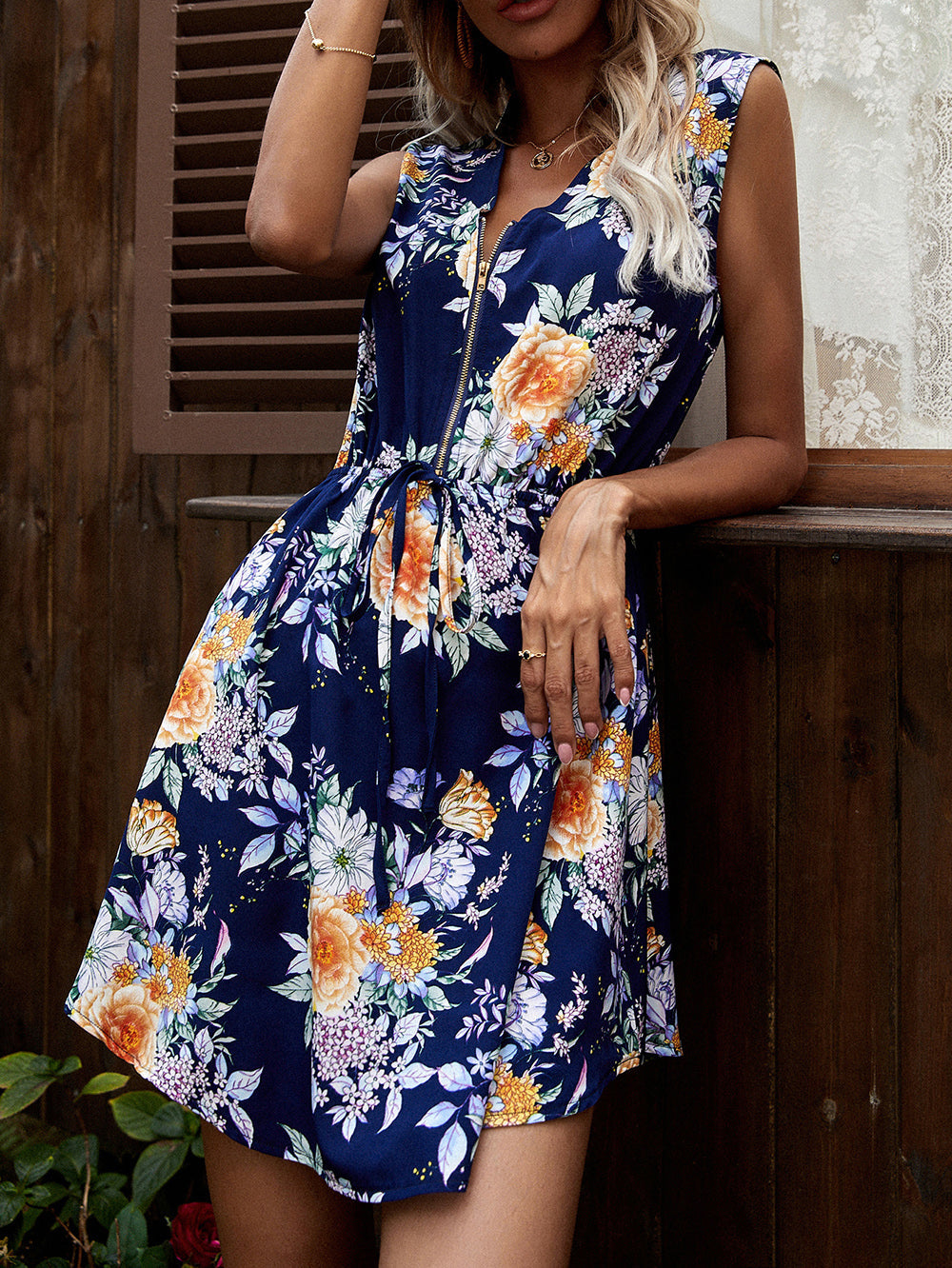 and Fresh Sweet V neck Zipper Print Dress