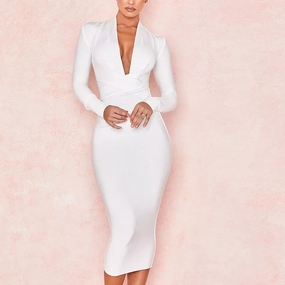 Effortlessly Radiant Figure-Flattering Statement Fashion