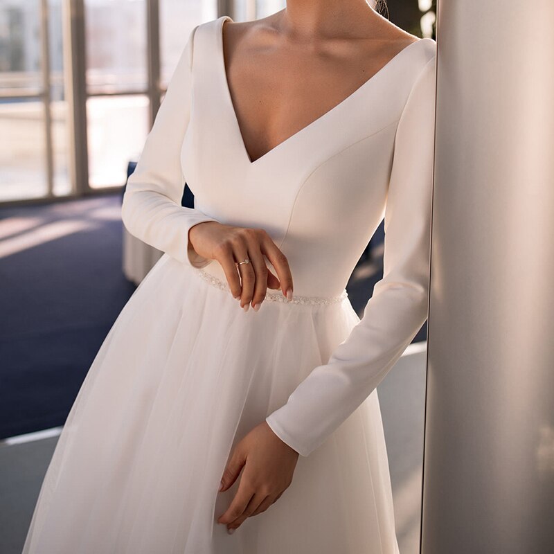 Kissnovaa - Sexy Slim V Neck White Long Sleeves Evening Party Dresses