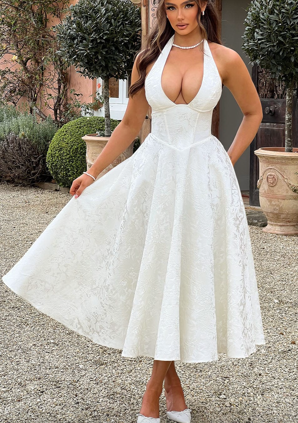 Boutique Christina Smart Midi Dress with a Bull Neck Chic Silhouette Collection
