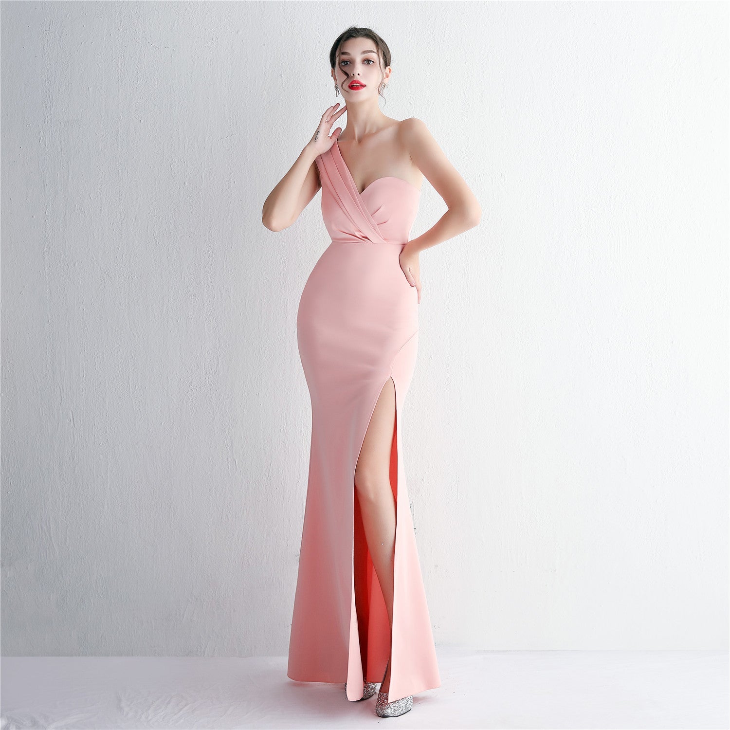 Satin Slim Fit One Shoulder Extended Debutante Gala Dinner Slimming Fishtail Wedding Car Model Exhibition Dress