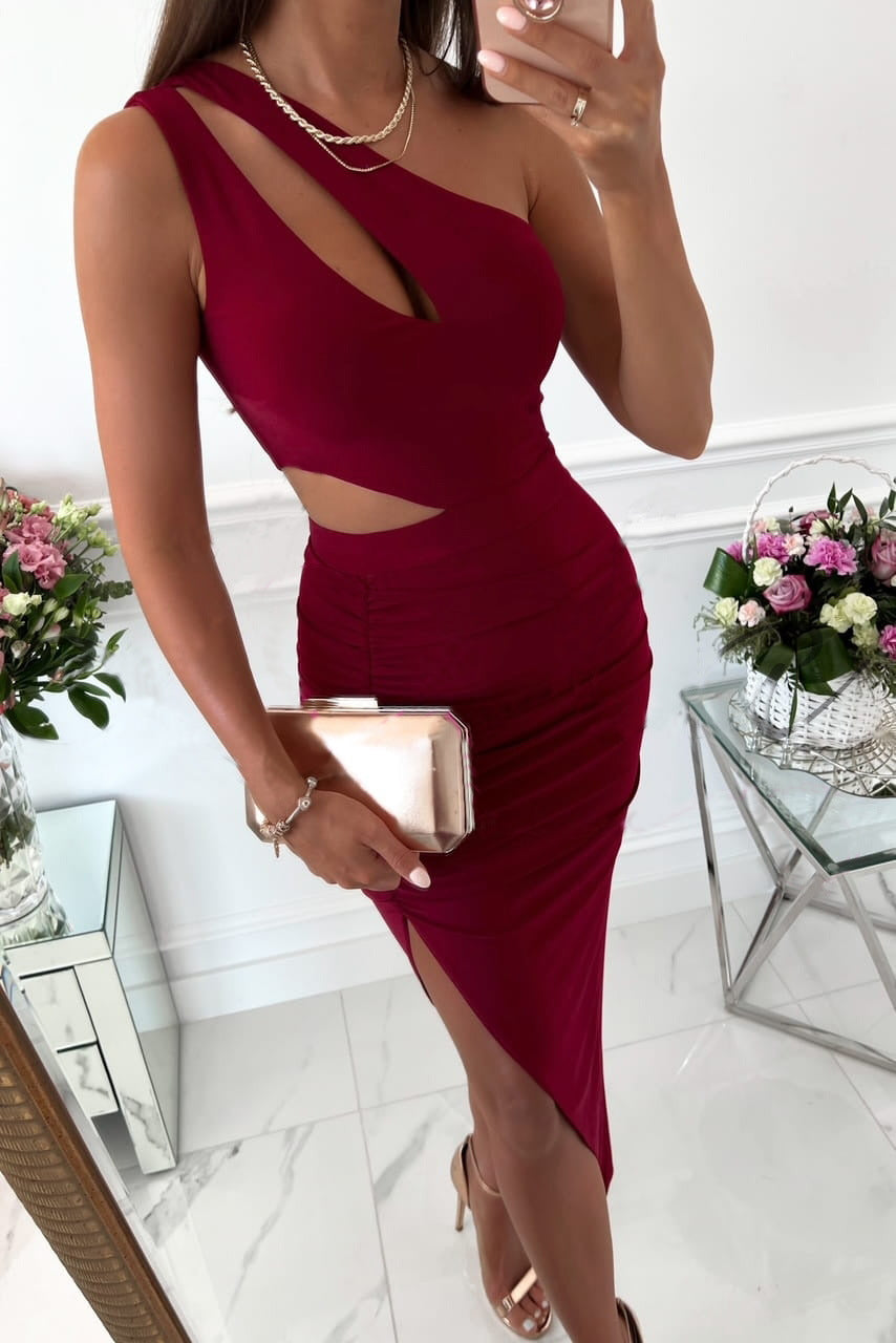 One Spicy Shoulder Cutout Midi Dress Red