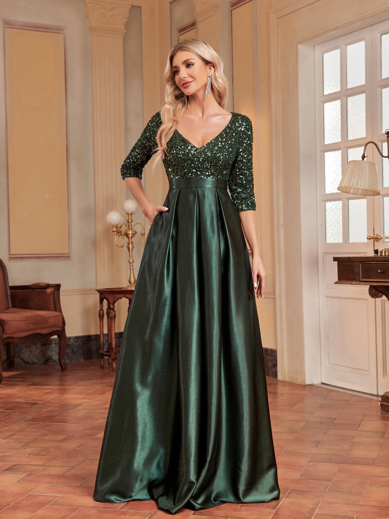 V neck Long Sleeve Sequined Graceful Prom Evening Party Dress