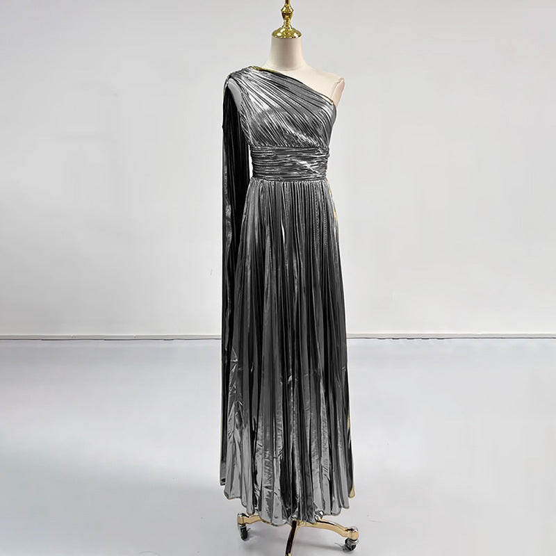 Graceful Retro Pleated Dress Summer Sexy Sloping Shoulder Backless Sleeveless Maxi Dress Women