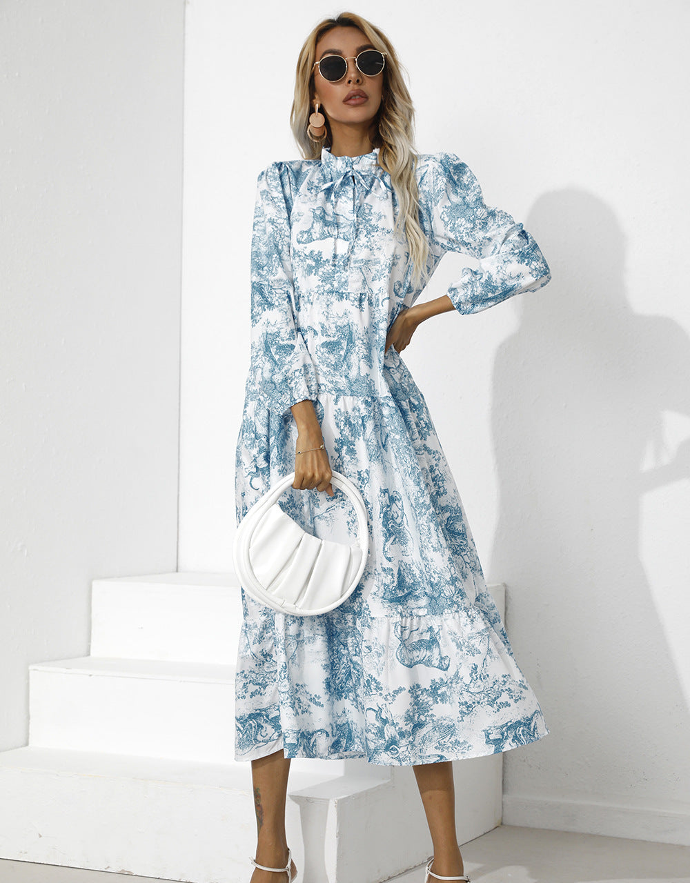 Tempe Flower Ruffle Midi Dress Blue