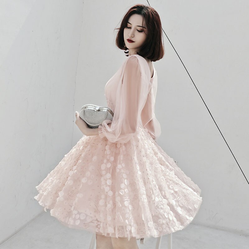 Kissnovaa - Appliques Fashion V-Neck Full Sleeves A-Line Prom Gowns