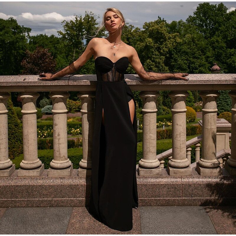 Kissnovaa - Off-shoulder Timeless Long Sleeveless Dress