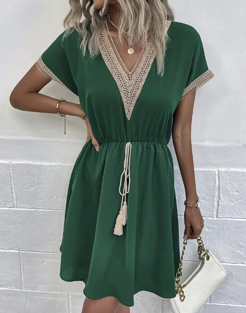 Sweet Fresh Solid Short Lace VNeck Waist Panel Skirt Midi Dresses
