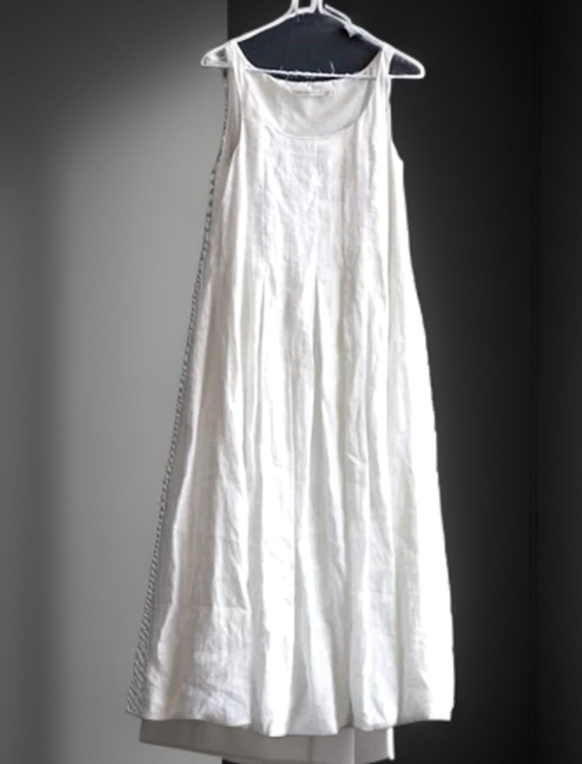Elisa Aesthetic Classic Pleated a Line Maxi Dress Premium Wardrobe Essential