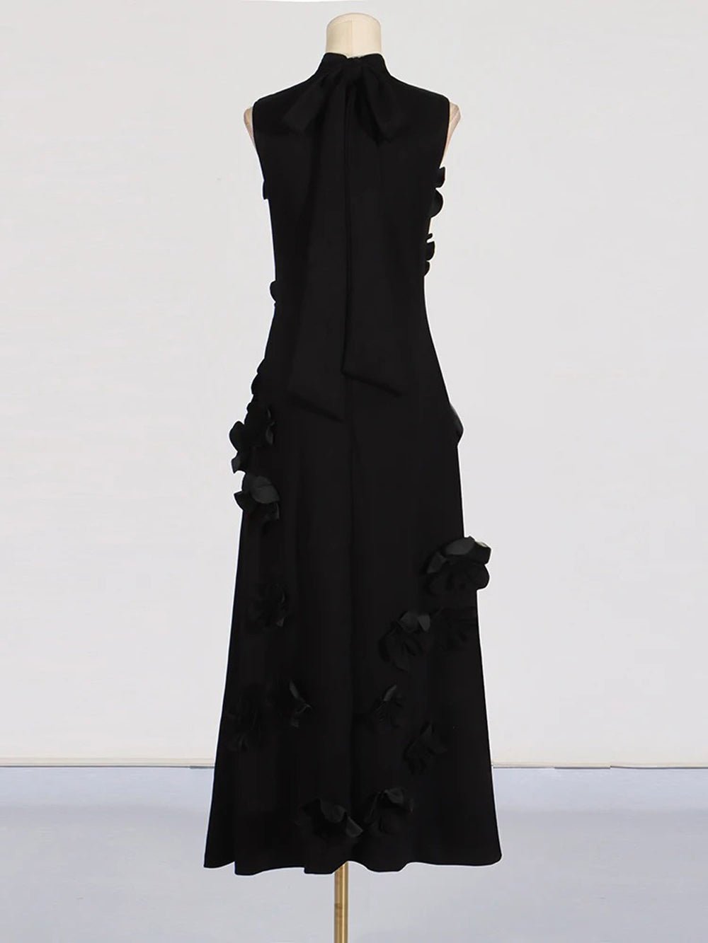 Sleeveless Ava Midi Dress