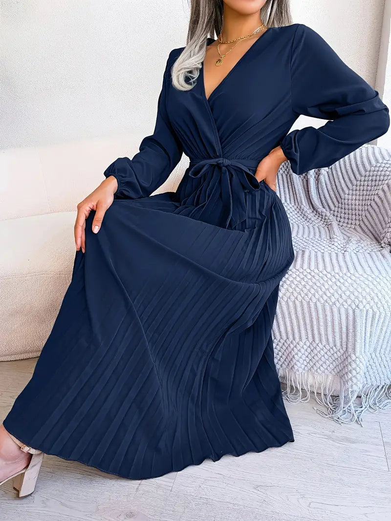 Effortless Verónica Pleated Midi Dress Chic Silhouette Collection