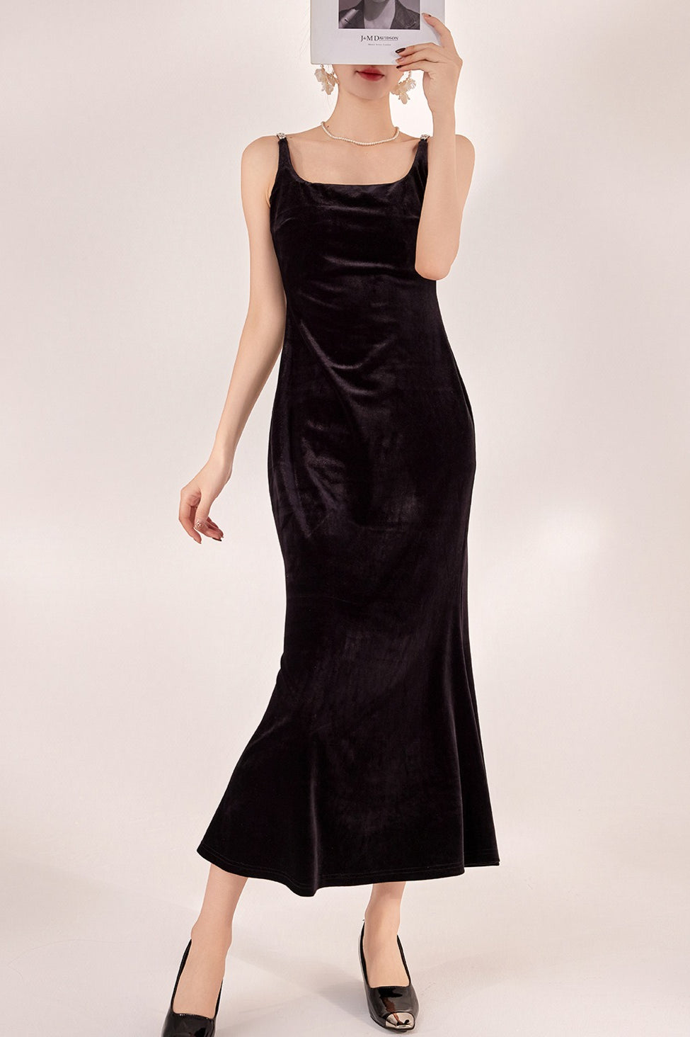 Attractive Velvet Strappy Backless Maxi Dress