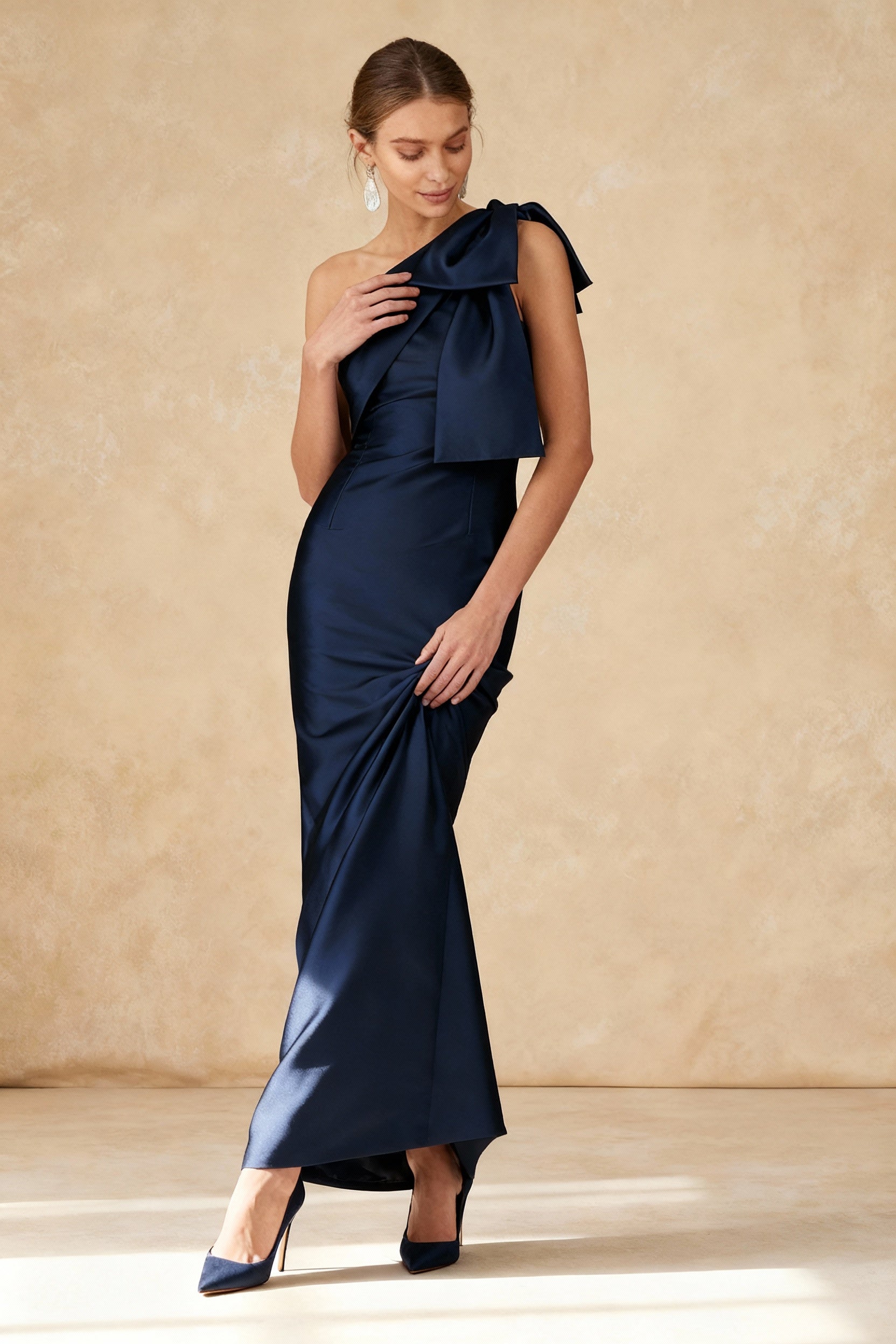 Graceful Long Dark Navy Bow Mermaid Prom Dress