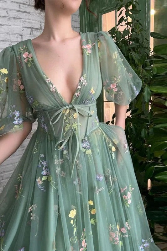 Flower Applique Ball Gown Prom Dress