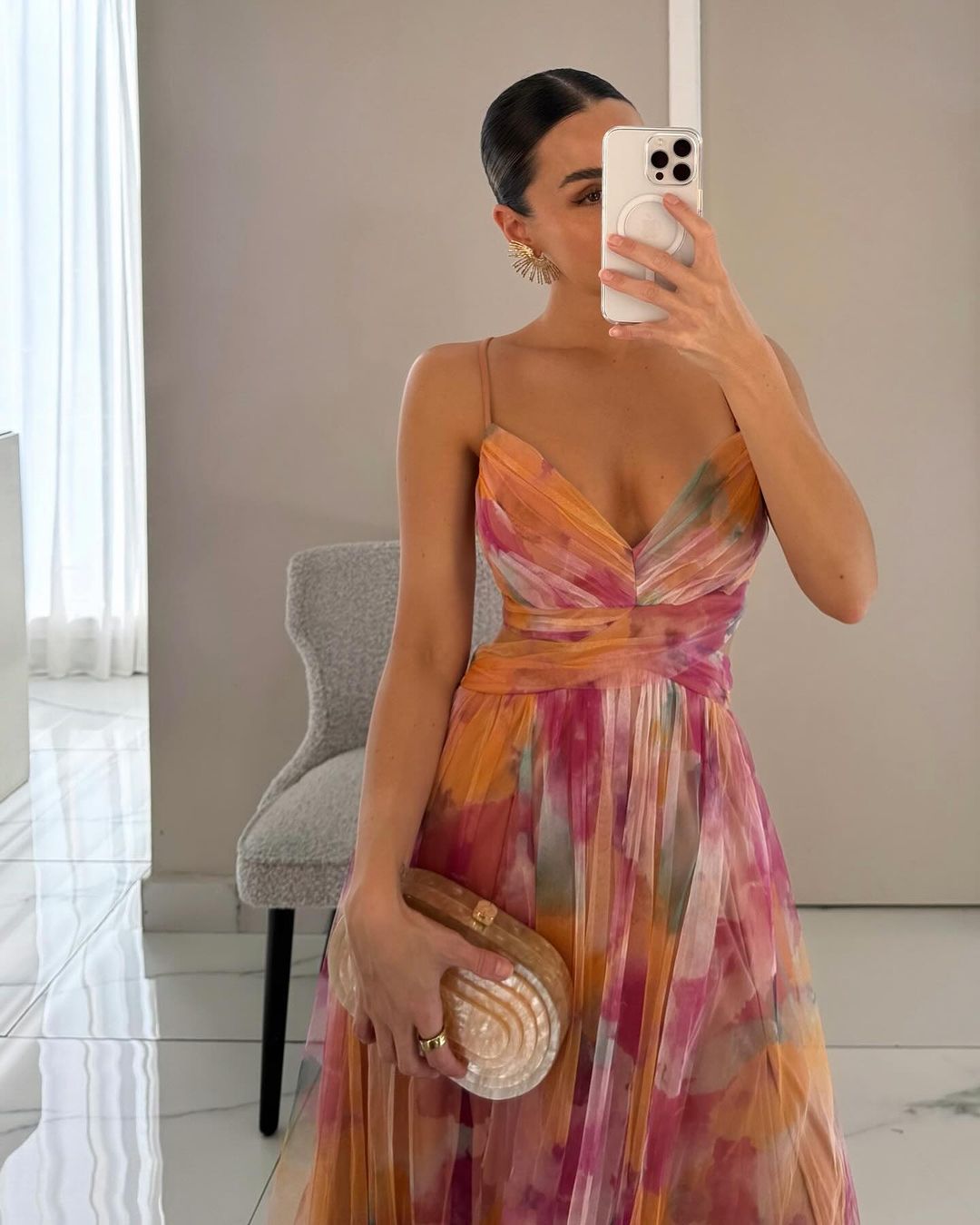 Paty Chic Maxi Dress in an Elegant Floral Print for Women