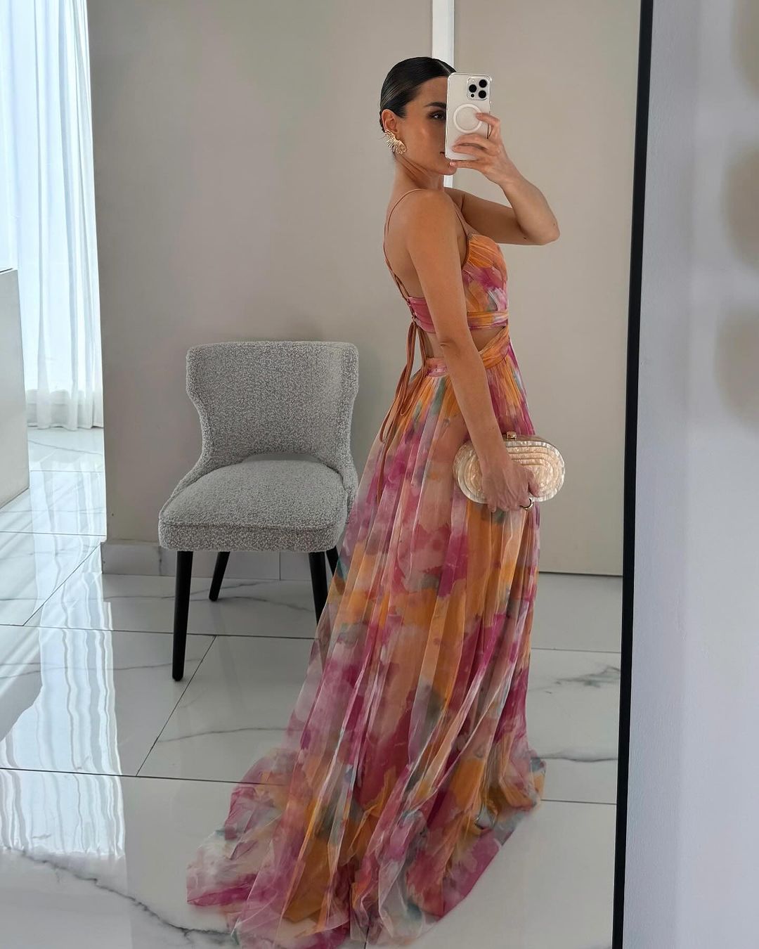 Paty Chic Maxi Dress in an Elegant Floral Print for Women