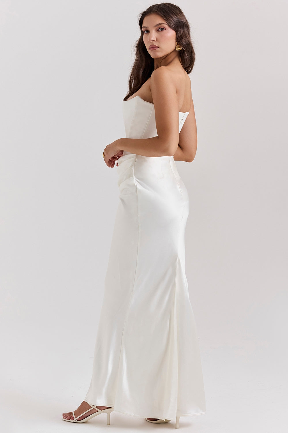 Virginia Boutique Premium Maxi Dress Chic Silhouette Collection