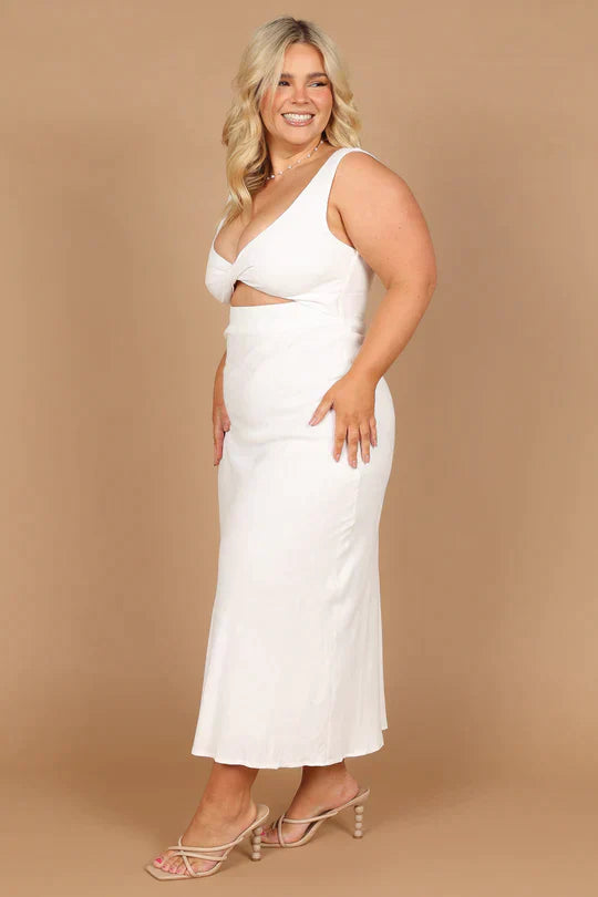 Gudelia Midi Dress in a Wrap Style for Women Refined Relaxed Wear